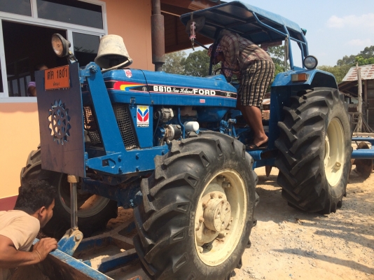 ขาย ford 6610 2เพลา