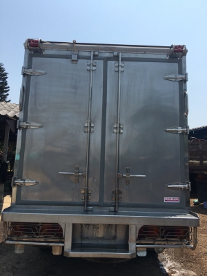 ขาย 6 ล้อ ฮีโน่ เมก้า 150 แรง ปี 54 ตู้เย็นยาว 4.3 ม. สภาพเดิมสวยพร้อมใช้  จัดแนนท์ได้ครับ สนใจติดต่อ 081-9420141  ,  081-5715326