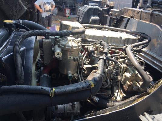 ขาย 6 ล้อ ฮีโน่ เมก้า 150 แรง ปี 54 ตู้เย็นยาว 4.3 ม. สภาพเดิมสวยพร้อมใช้  จัดแนนท์ได้ครับ สนใจติดต่อ 081-9420141  ,  081-5715326