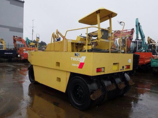 ขาย รถบดล้อยาง sakai T600C จำหน่าย รถ เครื่องจักร อุปกรณ์ทุกชนิด นำเข้า100\% ราคาถูก eurotec 0818176901