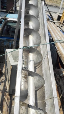 ** SOLD ** สกรูลำเลียง อาหาร/วัตถุดิบ วัสดุสแตนเลสทั้งตัวและโครงสร้าง สภาพใหม่มากๆ ไฟ 380V อุปกรณ์ครบทุกชิ้นพร้อมใช้งาน.