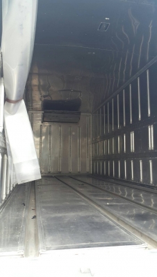 ขาย 10 ล้อ อีซูซุ เดก้า 195 แรง ปี 43 ตู้เย็นพร้อมเครื่องทำความเย็นยาว 6 ม. สภาพเดิมสวยพร้อมใช้  จัดแนนท์ได้ครับ สนใจติดต่อ 081-9420141  ,  081-5715326