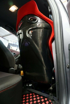 ขายเบาะ recaro spg หลังแข็ง เคฟล่า งาน3มงกุฏ สภาพสวย1ตัวไม่มีขาด พร้อมราง+ปะกับ ถอดออกจากโตโยต้า ยาริส ราคา7000บ โทร0924462525โส