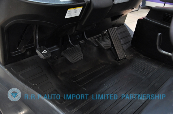 ขายรถโฟล์คลิฟท์มือสอง TOYOTA รุ่น 8FGL15-33042 275,500 บาท นำเข้าจากประเทศญี่ปุ่น 100\% ไม่เคยใช้งานในไทย