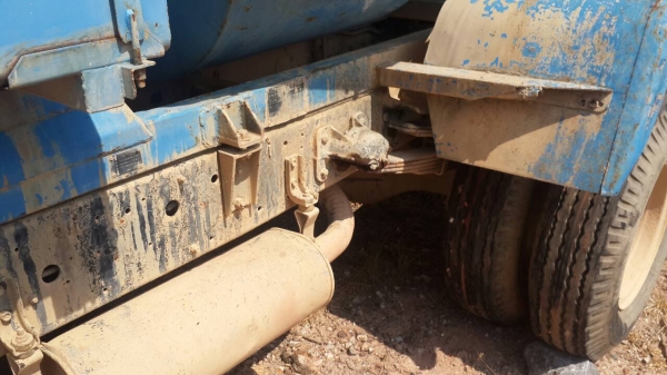 รถอีซูซุ  6  ล้อ โม่ปูน  FRR  175 แรงม้า. ปี 54.    สนใจติดต่อ  081 - 6079515