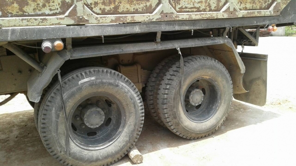 รถอีซูซุ 10 ล้อดั้ม FVZ  175 แรงม้า. , ( ร็อคเล็ก. )    สนใจติดต่อ  081 - 6079515