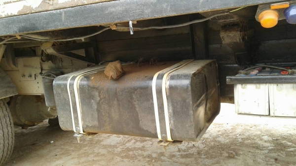 รถอีซูซุ 10 ล้อดั้ม FVZ  175 แรงม้า. , ( ร็อคเล็ก. )    สนใจติดต่อ  081 - 6079515