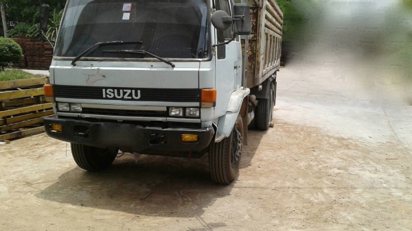 รถอีซูซุ 10 ล้อดั้ม FVZ  175 แรงม้า. , ( ร็อคเล็ก. )    สนใจติดต่อ  081 - 6079515