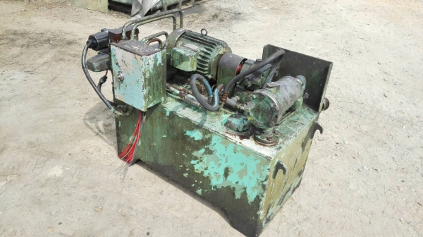 Sell> ขายชุดปั้มไฮดรอลิค Power Unit Nachi มอเตอร์ 3 แรง มาพร้อมคอนโทรลไฟฟ้า พร้อมใช้งาน สภาพสวยครับ Sell> ขายชุดปั้มไฮดรอลิค Power Unit Nachi มอเตอร์ 3 แรง มาพร้อมคอนโทรลไฟฟ้า พร้อมใช้งาน สภาพสวยครับ