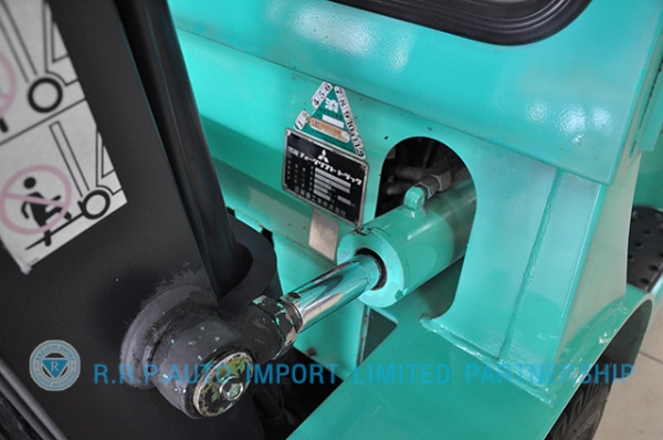 ขายรถโฟล์คลิฟท์มือสอง MITSUBISHI รุ่น FG20-03225  ราคา 175,000 บาท นำเข้าจากประเทศญี่ปุ่น 100\% ไม่เคยใช้งานในประเทศไทย