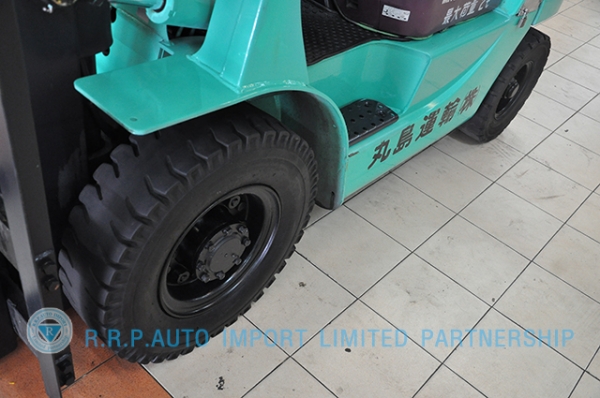 ขายรถโฟล์คลิฟท์มือสอง MITSUBISHI รุ่น FG20-03225  ราคา 175,000 บาท นำเข้าจากประเทศญี่ปุ่น 100\% ไม่เคยใช้งานในประเทศไทย