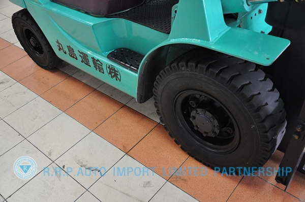 ขายรถโฟล์คลิฟท์มือสอง MITSUBISHI รุ่น FG20-03225  ราคา 175,000 บาท นำเข้าจากประเทศญี่ปุ่น 100\% ไม่เคยใช้งานในประเทศไทย