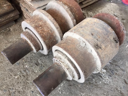 แคเรีย CAT 320 เก่าญี่ปุ่น ราคา 2,000 บาท