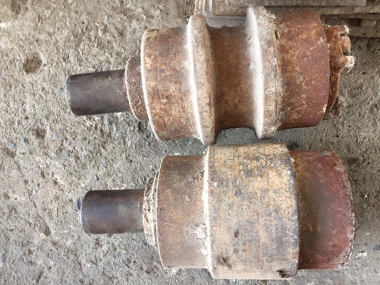 แคเรีย CAT 320 เก่าญี่ปุ่น ราคา 2,000 บาท