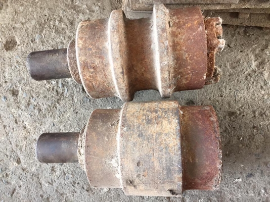 แคเรีย CAT 320 เก่าญี่ปุ่น ราคา 2,000 บาท