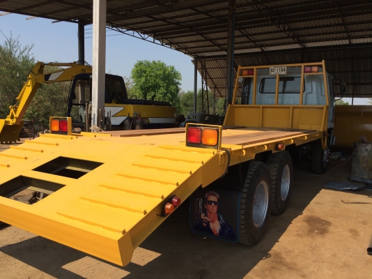 ขายรถเทรนเลอร์บรรทุกแม็กโค ขายรถเทรนเลอร์บรรทุกแม็กโค