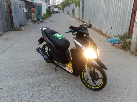 Click 110i ราคา 15500 บาท สนใจโทร 089-8859869 เดช