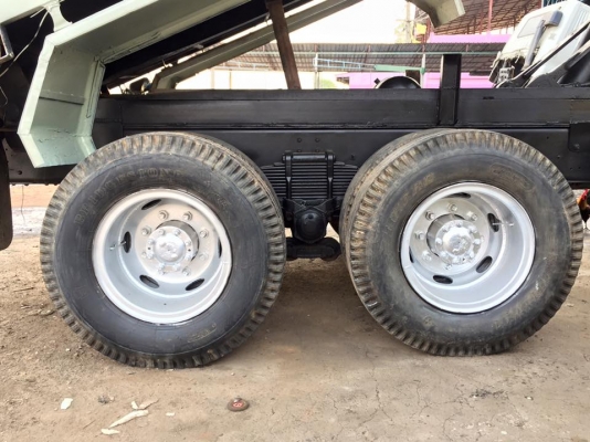 แสงฟ้าเต๊นท์รภ////รถ10ล้อดั้ม 2เพลา HINO-FR274 เครื่องEK100-260 เบรกแห้ง