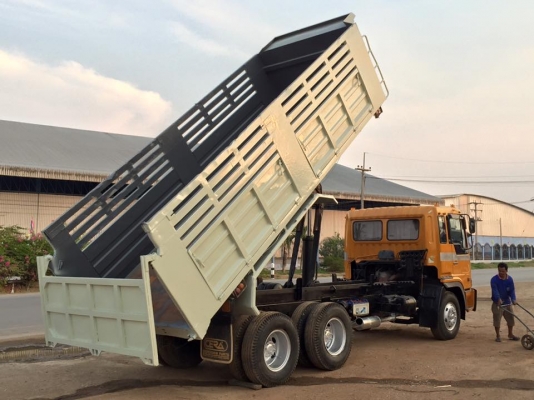 แสงฟ้าเต๊นท์รภ////รถ10ล้อดั้ม 2เพลา HINO-FR274 เครื่องEK100-260 เบรกแห้ง