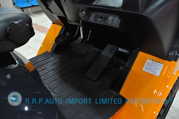 ขายรถโฟล์คลิฟท์มือสอง TOYOTA รุ่น7FD15-13445 ราคา 285,000 บาท นำเข้าจากประเทศญี่ปุ่น 100\% ไม่เคยใช้งานในไทย