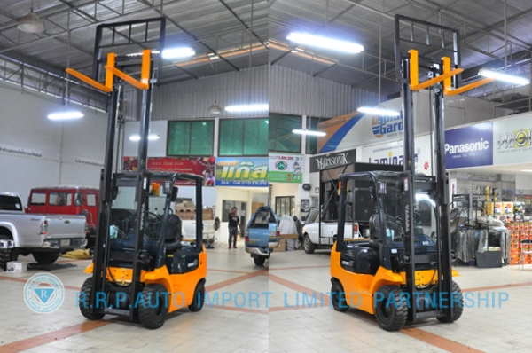 ขายรถโฟล์คลิฟท์มือสอง TOYOTA รุ่น7FD15-13445 ราคา 285,000 บาท นำเข้าจากประเทศญี่ปุ่น 100\% ไม่เคยใช้งานในไทย