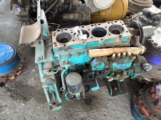 เครื่อง 4BD1 ไม่มีโบว์ เก่าญี่ปุ่น รับประกัน เครื่องยนต์