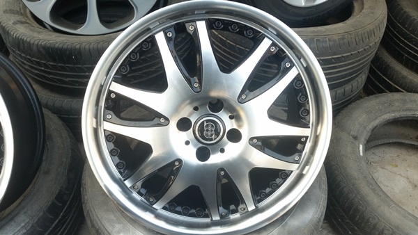 ขายล้อ INFINITY VIP 17 กว้าง7 4รู100 ET42 4 ล้อ ขายล้อ INFINITY VIP 17 กว้าง7 4รู100 ET42 4 ล้อ