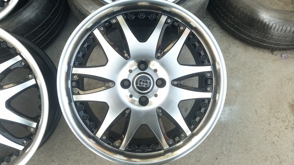 ขายล้อ INFINITY VIP 17 กว้าง7 4รู100 ET42 4 ล้อ ขายล้อ INFINITY VIP 17 กว้าง7 4รู100 ET42 4 ล้อ