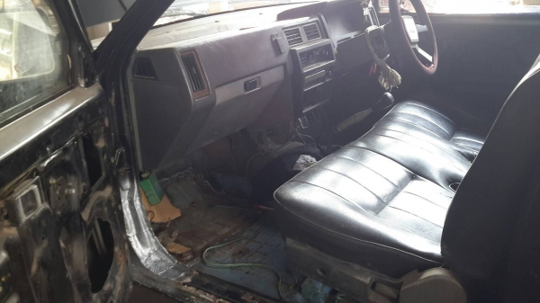 ขายรถนิสสันบิ๊กเอ็ม ขายตามสภาพ ใช้งานได้ ขายรถนิสสันบิ๊กเอ็ม ขายตามสภาพ ใช้งานได้