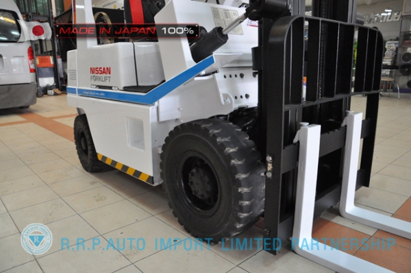ขายรถโฟล์คลิฟท์มือสอง NISSAN รุ่น H01-004203 ราคา155,000 บาทนำเข้าจากประเทศญี่ปุ่น 100\% ไม่เคยใช้งานในประเทศไทย