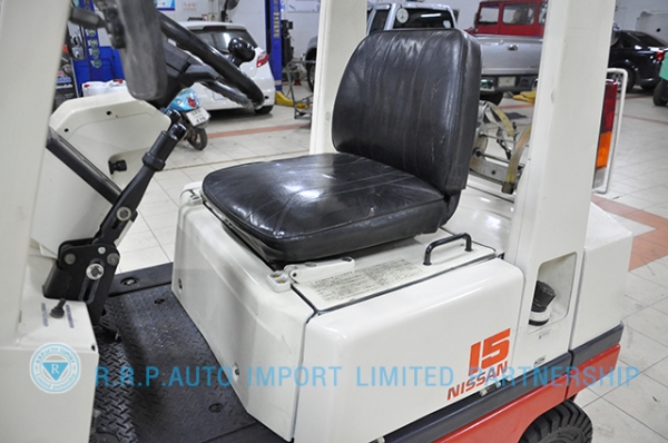 ขายรถโฟล์คลิฟท์มือสอง NISSAN รุ่น H01-004203 ราคา155,000 บาทนำเข้าจากประเทศญี่ปุ่น 100\% ไม่เคยใช้งานในประเทศไทย