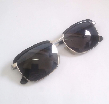 แว่นตาทรงวินเทลเก่าแท้ญี่ปุ่น ยุค1980 มีคิ้วสภาพสวยครับ