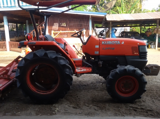 ปัญญาแทรคเตอร์..จัดมาให้ครับ ด่วน!!!คูโบต้า L3408  พร้อมโรตาลี่162สภาพเดิมๆ จัดส่ง อ.เมือง จ.กำแพงเพชร