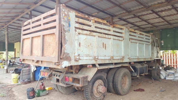 ขาย 10 ล้อดั้ม 2 เพลา FVZ12MY วางเครื่อง 6SD1 โบอินเตอร์  270 แรงม้า เกียร์ Easton ช่วงล่าง 240 คัสซีสวยจัดตลอดเส้น เบรคทิฟฟี่ ทะเบียนเต็มพร้อมโอน ราคาต่อรองได้