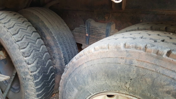 ขาย 10 ล้อดั้ม 2 เพลา FVZ12MY วางเครื่อง 6SD1 โบอินเตอร์  270 แรงม้า เกียร์ Easton ช่วงล่าง 240 คัสซีสวยจัดตลอดเส้น เบรคทิฟฟี่ ทะเบียนเต็มพร้อมโอน ราคาต่อรองได้