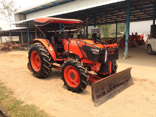 ขายรถไถM7040 พร้อมอุปกรณ์