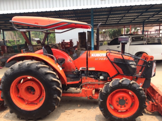 ขายรถไถM7040 พร้อมอุปกรณ์ ขายรถไถM7040 พร้อมอุปกรณ์
