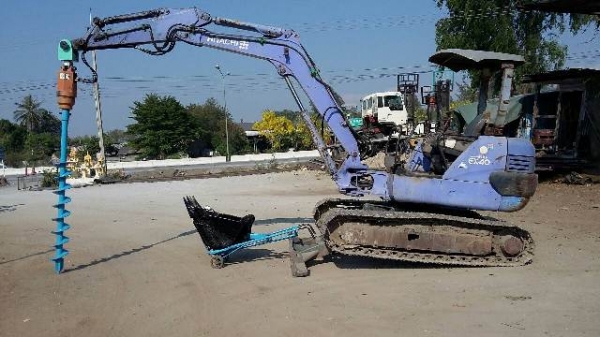 รถเจาะดิน HITACHI EX40 พิเศษแถมสว่านเจาะดิน พร้อมบุ้งกี๋ รถเจาะดิน HITACHI EX40 พิเศษแถมสว่านเจาะดิน พร้อมบุ้งกี๋