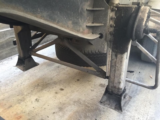 เซมิคดั้ม SMM ปี 50 สวย เดิมๆ 3 คานแท้ ยาว 9 เมตร ยางสวยใช้ได้ เล่มพร้อม