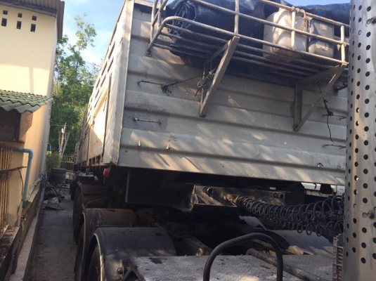 เซมิคดั้ม SMM ปี 50 สวย เดิมๆ 3 คานแท้ ยาว 9 เมตร ยางสวยใช้ได้ เล่มพร้อม