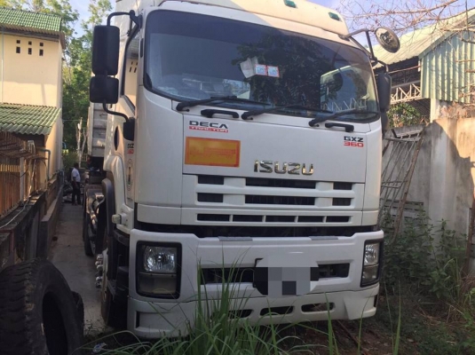 10 ล้อหัวลาก 360 แรง ISUZU MP1GXZ77N9T0000780 รถสวยเดิมๆ ใช้น้อยมาก รถไม่ซ้ำ เล่มพร้อม