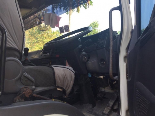 10 ล้อหัวลาก 360 แรง ISUZU MP1GXZ77N9T0000780 รถสวยเดิมๆ ใช้น้อยมาก รถไม่ซ้ำ เล่มพร้อม