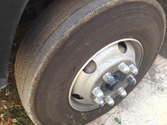 10 ล้อหัวลาก 360 แรง ISUZU MP1GXZ77N9T0000780 รถสวยเดิมๆ ใช้น้อยมาก รถไม่ซ้ำ เล่มพร้อม