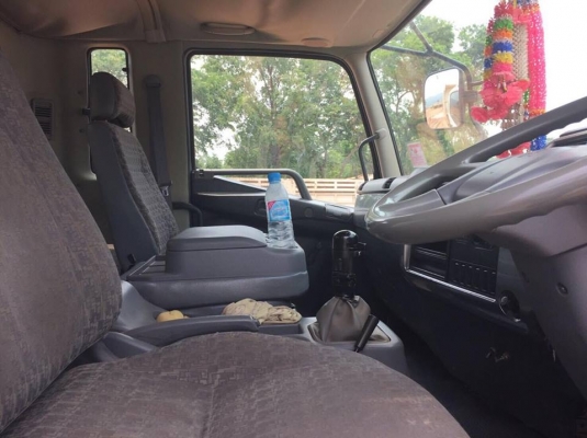 10 ล้อดั้ม MITSUBICHI MMJFN62M ฟูโซ่ ปี 2557 ไมล์ มีระบบลากพ่วง