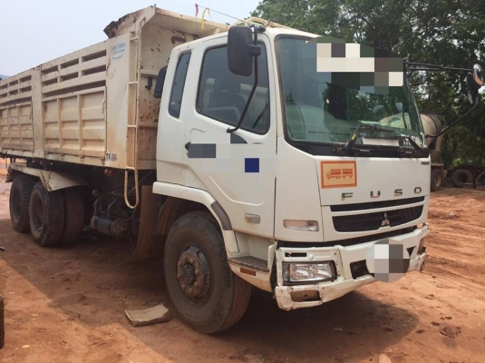 10 ล้อดั้ม MITSUBICHI MMJFN62M ฟูโซ่ ปี 2557 ไมล์ มีระบบลากพ่วง