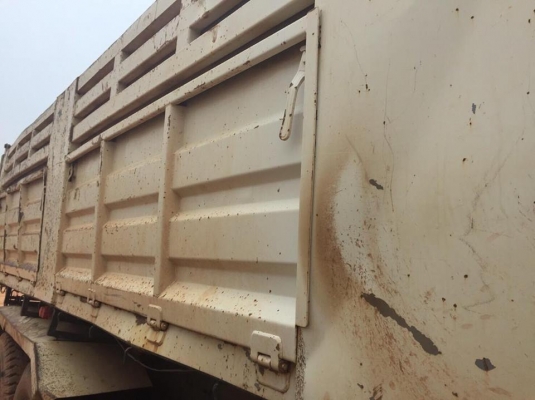 10 ล้อดั้ม MITSUBICHI MMJFN62M ฟูโซ่ ปี 2557 ไมล์ มีระบบลากพ่วง