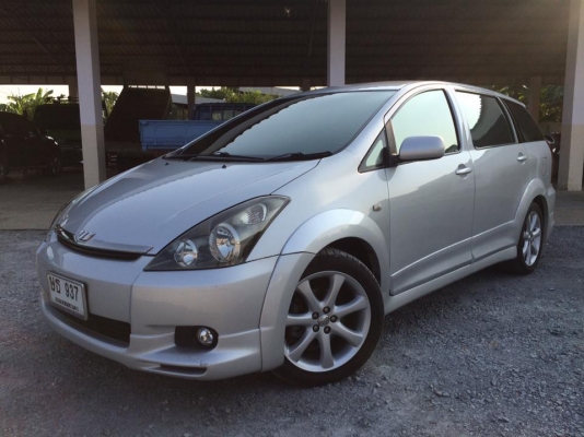 ขาย toyota wish สีบรอนซ์ ปี04 แก๊ส หัวฉีด โดนัท