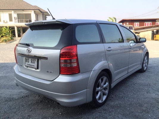 ขาย toyota wish สีบรอนซ์ ปี04 แก๊ส หัวฉีด โดนัท