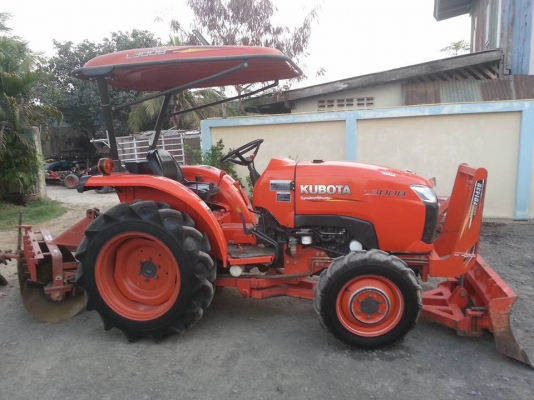 คูโบต้า L3008 4 WD ใบมีดตราช้าง ผาน 5 ช้าง ทำงาน 470ชั่วโมง..เล่มทะเบียนพร้อม