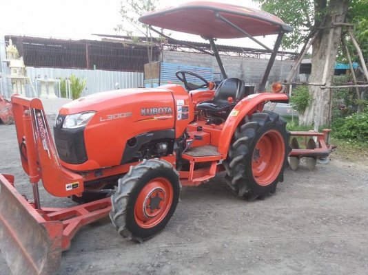 คูโบต้า L3008 4 WD ใบมีดตราช้าง ผาน 5 ช้าง ทำงาน 470ชั่วโมง..เล่มทะเบียนพร้อม